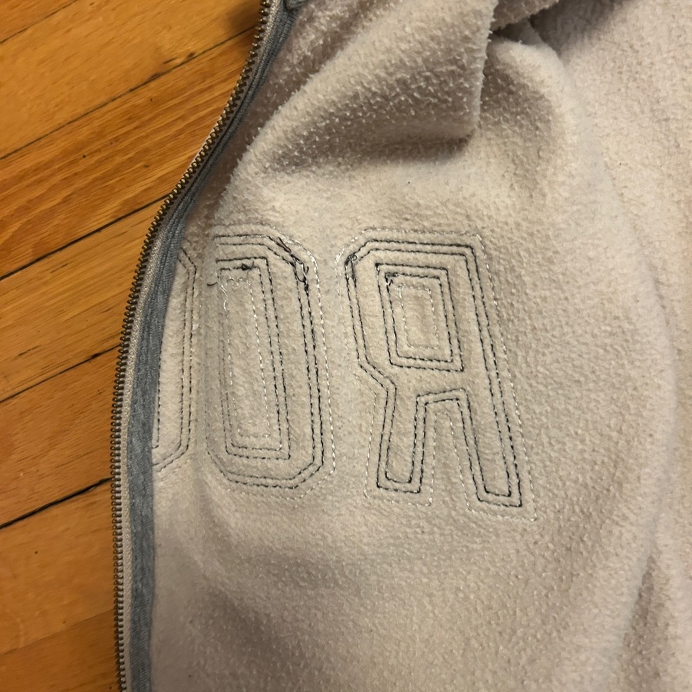 Y2K Roots VINTAGE zip up - Picture 4 of 7